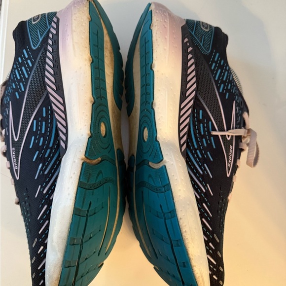 Brooks Glycerin GTS 20 in Navy and Teal - Picture 4 of 8